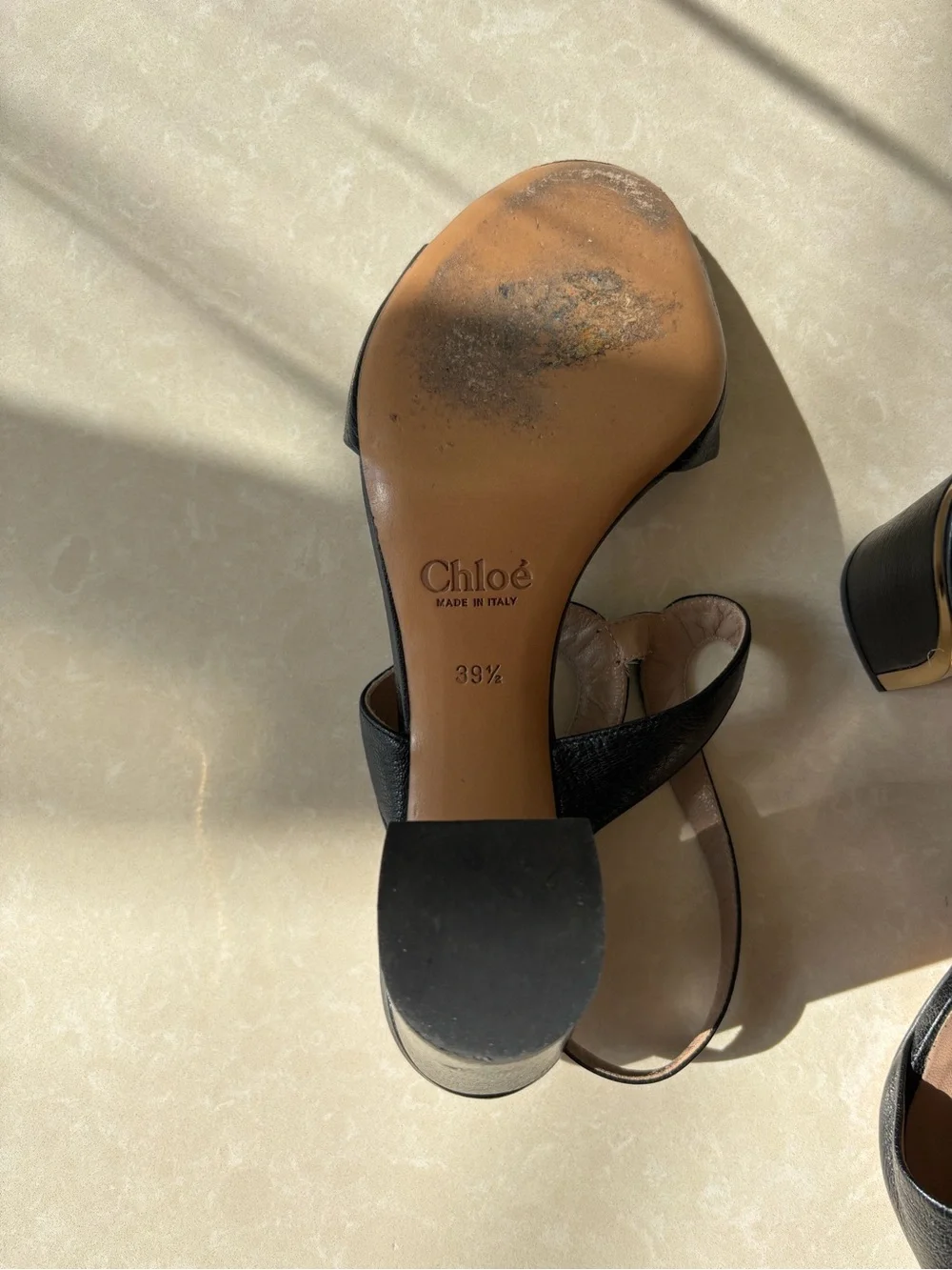 Chloe elegant sandals